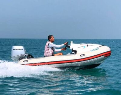 Self Drive Boat Rental Dubai